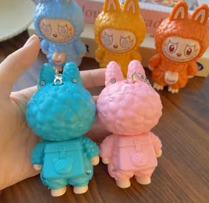 ✨ Labubu Face Changing Keychain ✨
