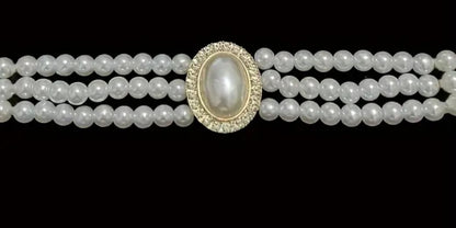 Classic White Artificial Pearl Necklace